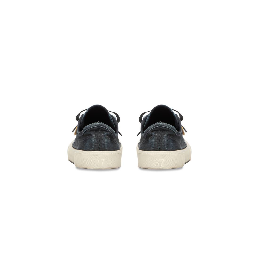 Men’s Paris Low Top Sneaker in Black - Image 5